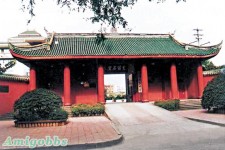 「最牛畢業班」齊考入英美名學府