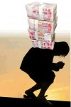 狠男付不起禮金　扔女友落橋