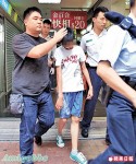 打機受阻　少年激動拿刀