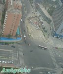 北京闹市区岿然不动的"钉子户"