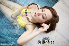 比基尼正妹~徐嘉依~爆乳玩水