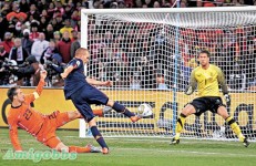 加時 1:0勝荷蘭 西班牙捧世盃