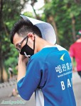 兩萬白衣人將集會撐廣州話