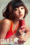 背心短褲少女