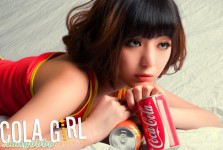 背心短褲少女