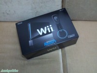 今天買了部 Wii 送給女兒