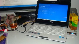 Benq U101 Linux 版入手裝Windows Xp，再轉Windows 7