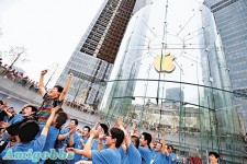 內地人試用 iPhone狂打免費長途