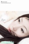 好白的靚女