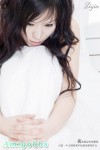 好白的靚女