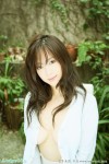 白嫩美女，隐隐约约的诱惑