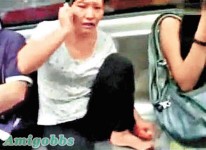 廣州中年婦地鐵捽臭腳
