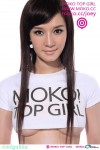 美女继续