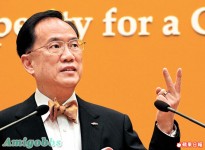 特首宣佈任內 23條不立法