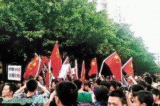 綿陽 3萬人反日　襲松下電器店