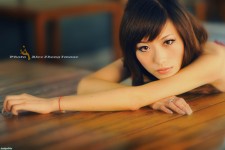 長髮姑娘