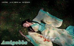 小龍女彤彤“中國式美麗”寫真