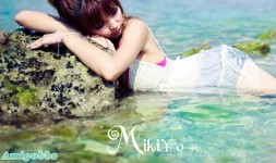 外拍妹~ MikiYo 藍色珊瑚海