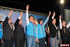 國民黨慘勝保三都