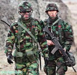 美軍揚言繼續在黃海軍演