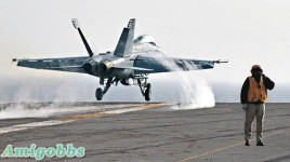 美軍揚言繼續在黃海軍演