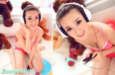 甜美少女內衣私房照，性感不失可愛‏
