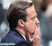 失世盃主辦權　卡梅倫拒賀普京