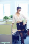 新生代性感女秘書