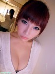 舒舒身材真的很好~爆乳低胸超養眼!!~