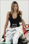 英國 F1賽場上的豐胸性感美女