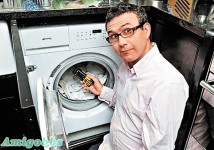 世上「最堅」手機 浸水　雪藏　車輾不爛