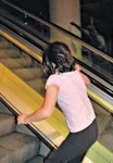 成龍私生女私房照曝光，“小龍女”已10歲