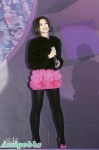 阿 嬌 、 鄭 融 爭 仔 面 左 左