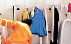 公廁遭強佔當宿舍辦公室