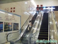 單腿穿絲襪美女，帶解說！[13P]
