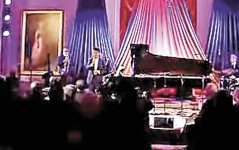 郎朗琴聲「抗美援朝」