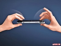 新 PSP曝光　 NGP兩面 Touch曬
