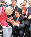 大陸首善高調派紅包　不願「啞巴吃黃連」