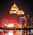 瀋陽第一高樓燒通頂