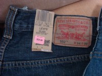 聯合國的 Levis 牛仔褲