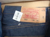 聯合國的 Levis 牛仔褲