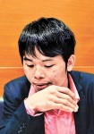 職業網絡炒手 策劃貧婦抱兒跪街