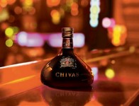 芝華士 Chivas 推出 J&J 創始紀念版威士卡