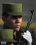 古巴舉行閱兵式紀念實行社會主義50周年