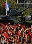 古巴舉行閱兵式紀念實行社會主義50周年