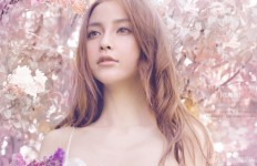 Angelababy犹如花仙子 美不胜收